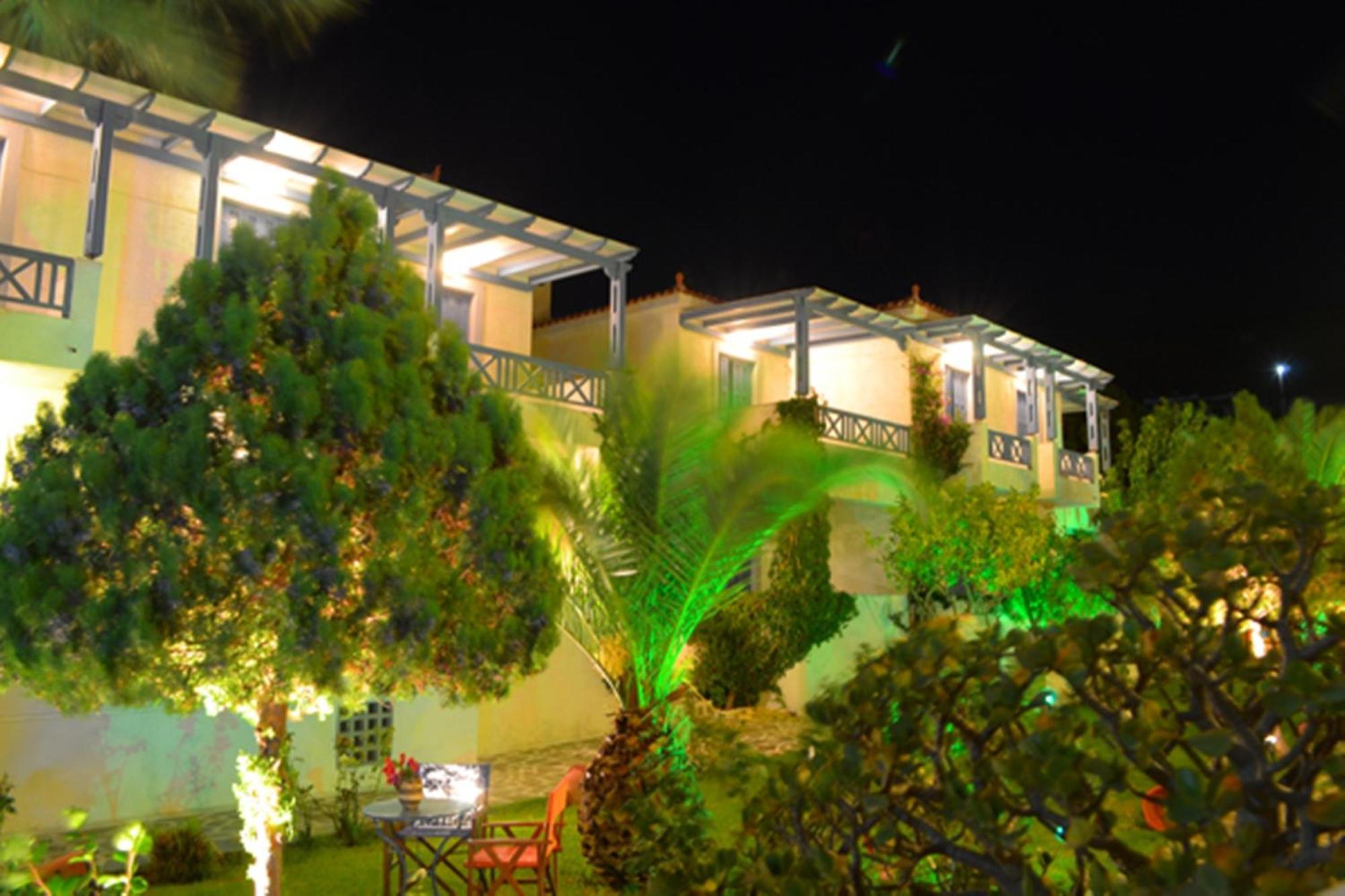 Maistrali Studios Batsi  Exterior foto